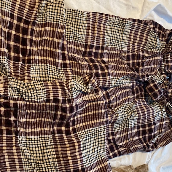 Women’s size small pants - Picture 3 of 3